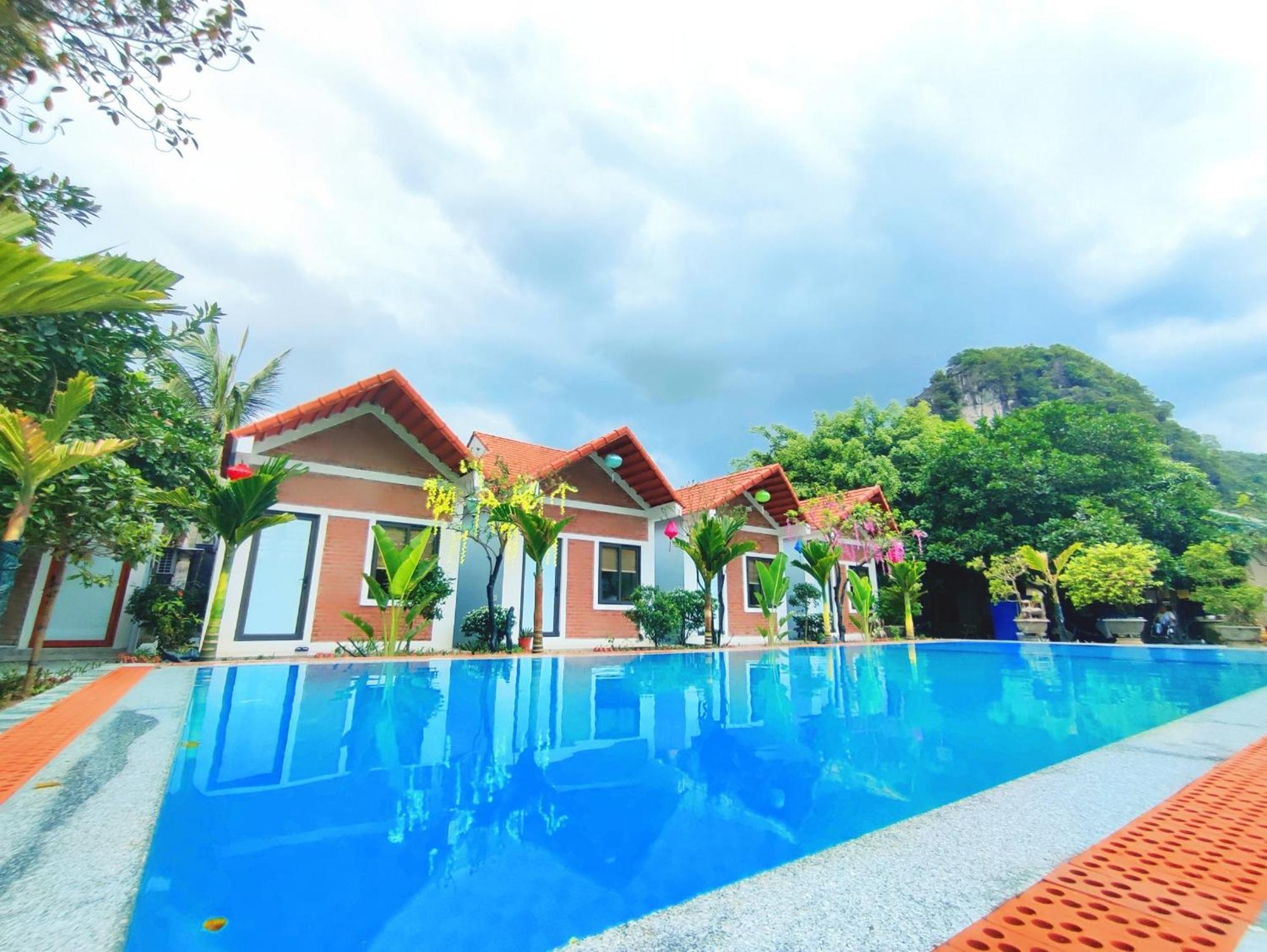Trang An Natural Mountainside Homestay นิญบิ่ญ ภายนอก รูปภาพ